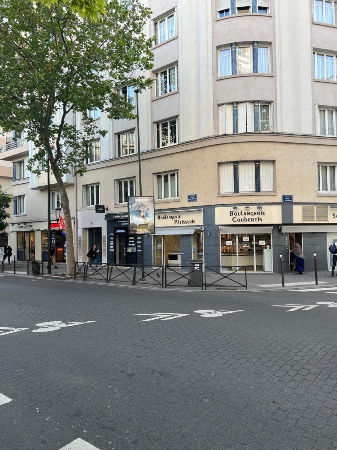 Super Appartement Refait A Neuf Beaucoup De Charme Boulogne-Billancourt Luaran gambar