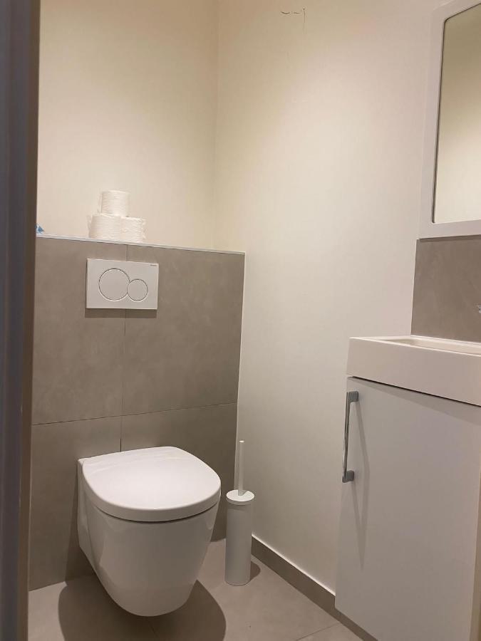 Super Appartement Refait A Neuf Beaucoup De Charme Boulogne-Billancourt Luaran gambar